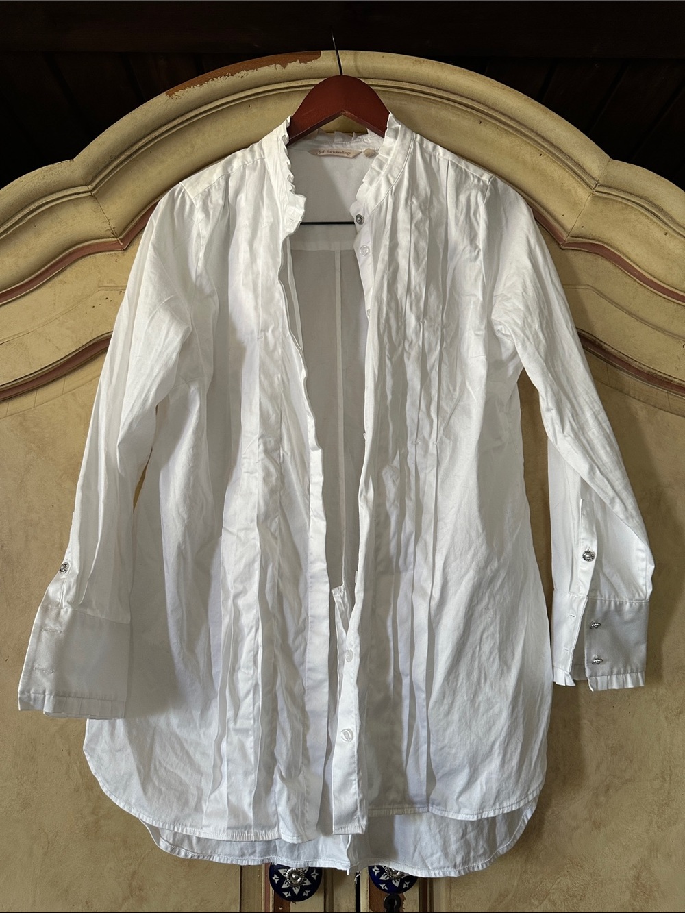 Soft Surroundings White Tuxedo Button-Up Shirt Blouse size Medium